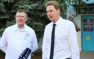 Овсянников осмотрел новую «Бережливую поликлинику» в Севастополе (фото)