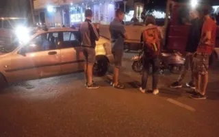 Девушку на мопеде сбили в Крыму, а фура помяла ВАЗ — хроника ДТП (фото, видео)