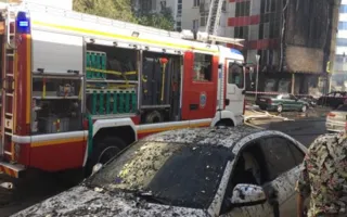 В Ростове случился крупный пожар в гостинице, погибло два человека (фото, видео)
