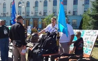 В Крыму отметили День флага и герба (фото)