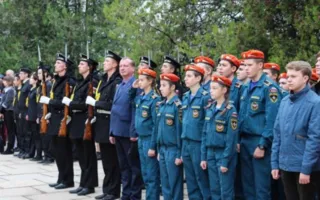 В севастопольской школе поставили памятник герою Советского Союза Кесаеву (фото, видео)