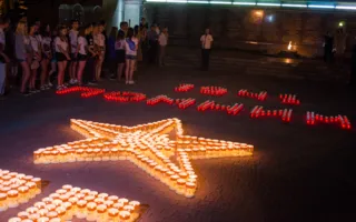 Акция «Свеча памяти» состоялась в Севастополе