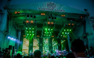 Подробный фотоотчёт с фестиваля «Золотая балка»