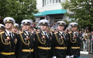 Военный Парад Победы впервые прошёл в Симферополе — фото