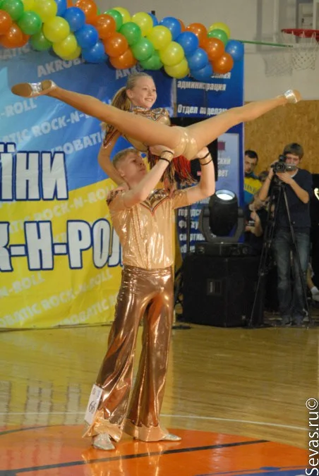 новости Севастополя, акробатический рок-н-ролл Севастополь, чемпионаты Севастополя, рок-н-ролл Севастополь, спортивные танцы Севастополь, танцоры Севастополя