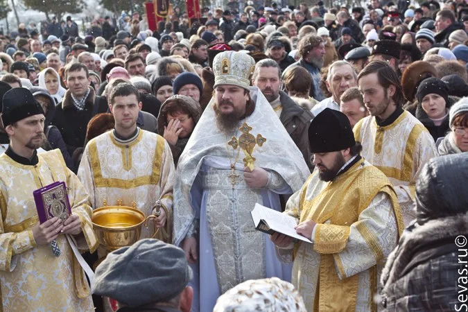 праздники Севастополь, праздник Крещение Севастополь, купание Херсонес