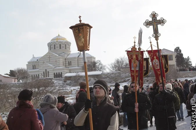 праздники Севастополь, праздник Крещение Севастополь, купание Херсонес