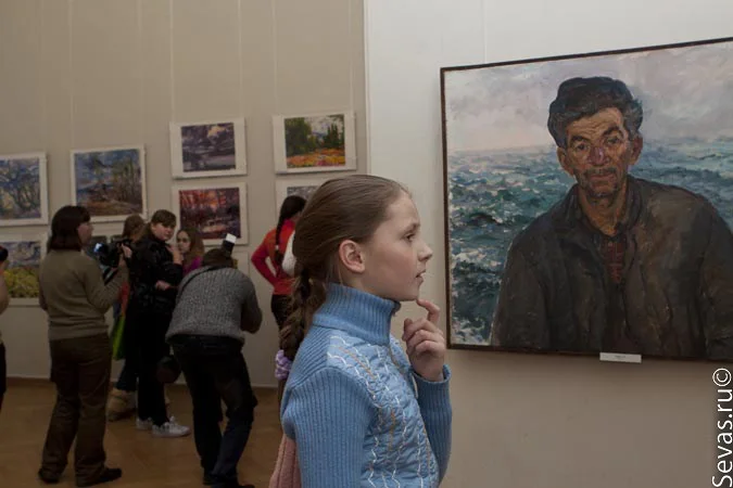 выставки Севастополя, новости Севастополя, музеи Севастополя, художник Яков Басов, благотворительность Севастополь, художники Севастополя, севастопольские художники, выставка Дар коллекционера музею