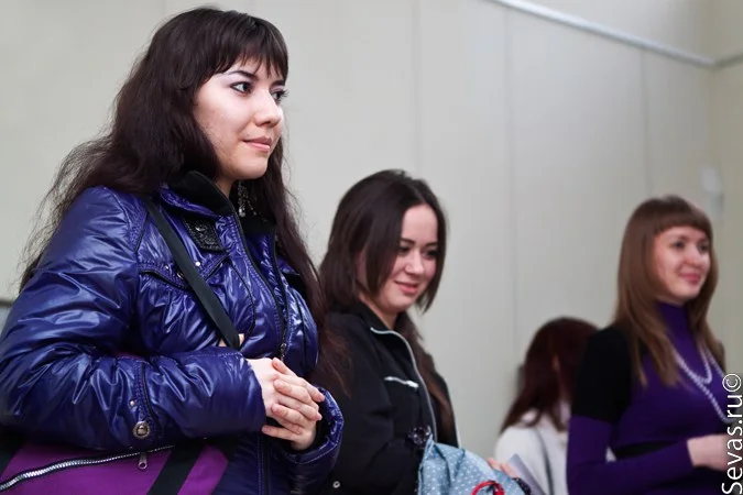 выставки Севастополь, новости Севастополя, выставка Внезапно, севастопольские художники, художники Севастополя, художник Владимир Новиков, художница Мария Щериля