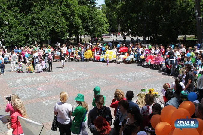 парад колясок Севастополь, новости Севастополя, парад Севастополь, праздники Севастополь, День защиты детей Севастополь