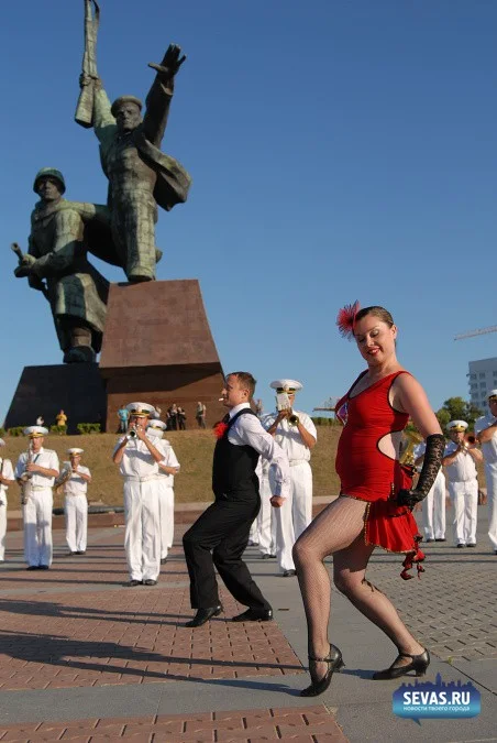 фестивали Севастополь, новости Севастополя, фестиваль Севастополя, фестиваль Sevastopol Military Tattoo, гранд-дефиле военных оркестров, фестиваль Война и мир