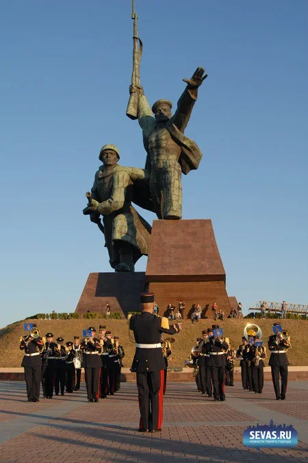 фестивали Севастополь, новости Севастополя, фестиваль Севастополя, фестиваль Sevastopol Military Tattoo, гранд-дефиле военных оркестров, фестиваль Война и мир