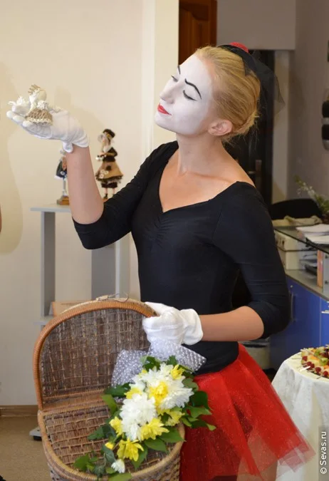 выставки Севастополь, новости Севастополя, выставки Севастополя, выставка кукол Севастополь, творческая мастерская кукольное счастье, кукольница Ольга Бусыгина, выставка история костюма, авторские куклы Севастополь, авторская кукла Севастополь
