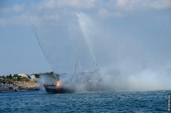 праздники Севастополь, День ВМФ Севастополь, парад Севастополь, День флота Севастополь, новости Севастополя, военный парад Севастополь