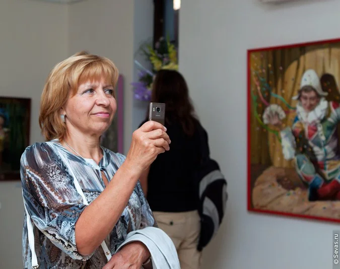художница Анжела Моисеенко, выставки Севастополь, новости Севастополя, выставка Цирк зажигает огни, севастопольские художники, художники Севастополя, крымские художники, художники Крыма, украинские художники, художники Украины