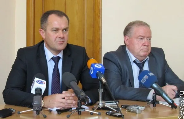 Слева направо: Федор Рубанов, Виктор Драченко
