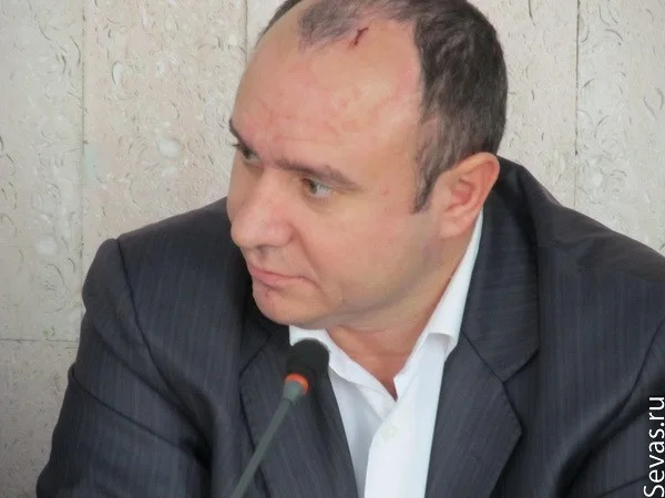 Лидер партии «Русский блок», депутат Севастопольского городского совета Геннадий Басов