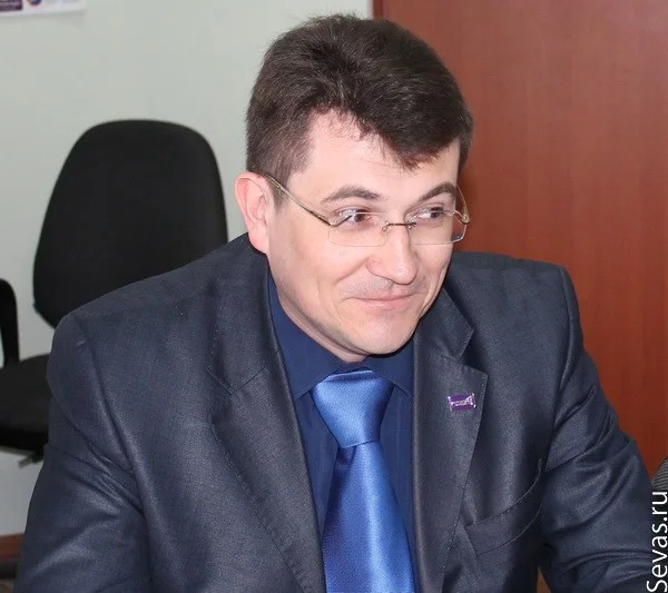 Кандидат в народные депутаты в 224 округе Севастополя Иван Комелов