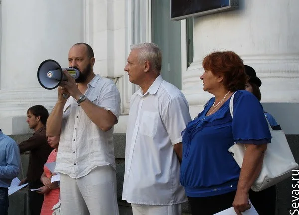 Слева направо: Анатолий Марета, Владимир Тюнин, Татьяна Ермакова