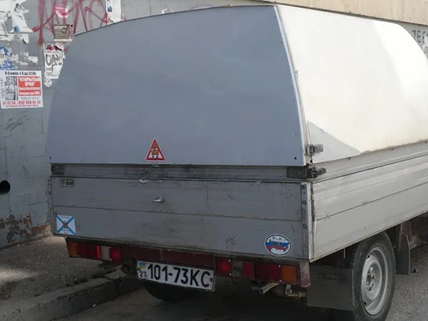 Этот автомобиль, по словам активистов, увозил животных